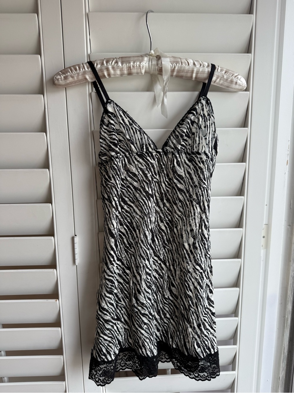 Victoria's Secret Black and White Zebra Print Lace-Trim Slip